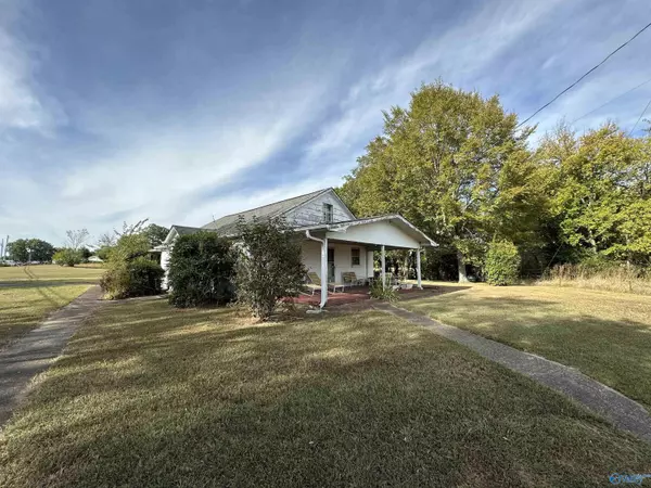 Laceys Spring, AL 35754,3926 Highway 231