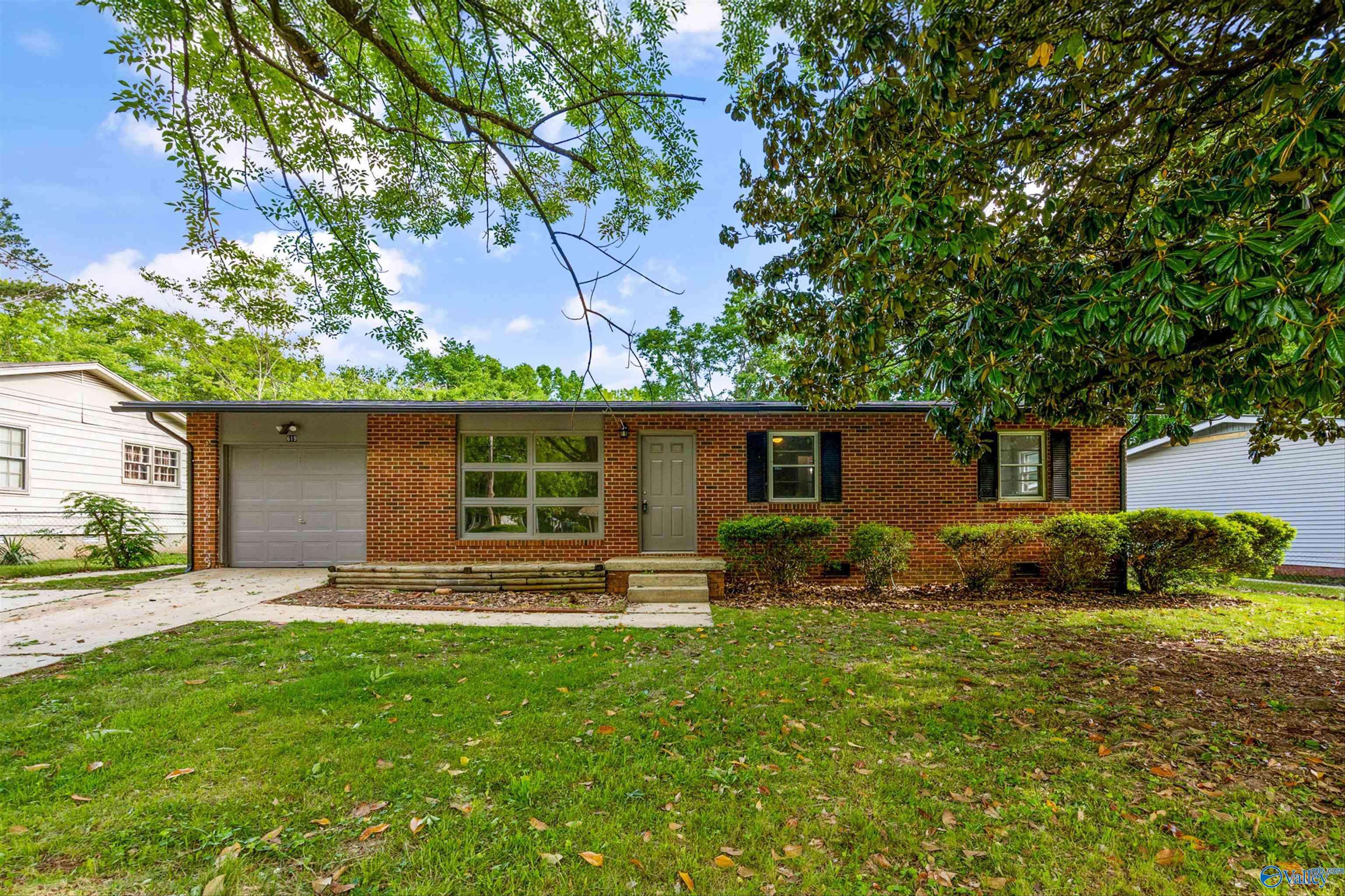 619 Kennan Road, Huntsville, AL 35811