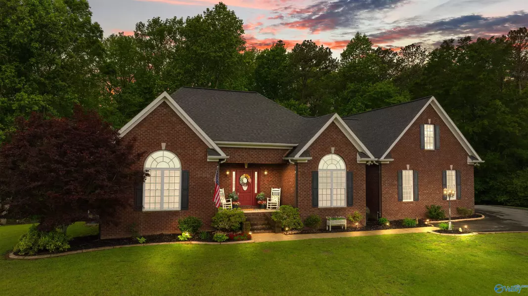 152 West Drive, Fyffe, AL 35971