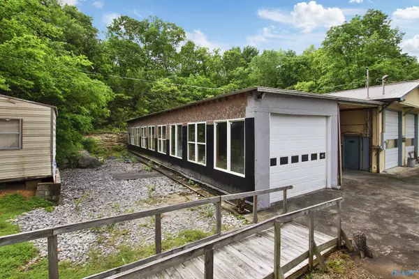 New Hope, AL 35760,702 Lyons Road