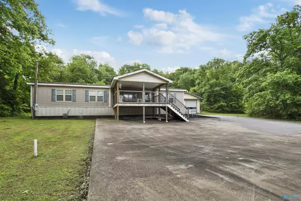 New Hope, AL 35760,702 Lyons Road