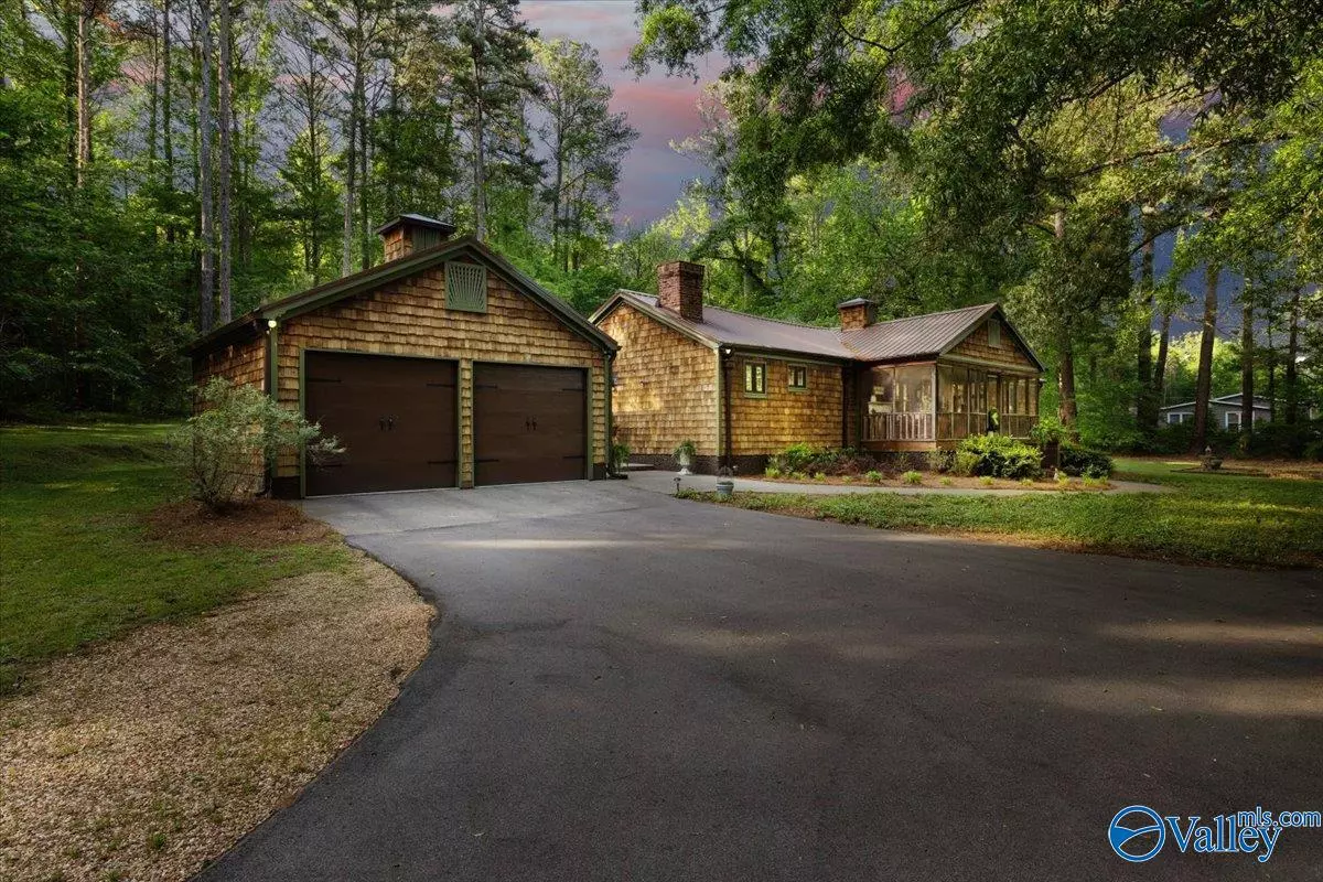 Springville, AL 35146,10161 US Highway 11