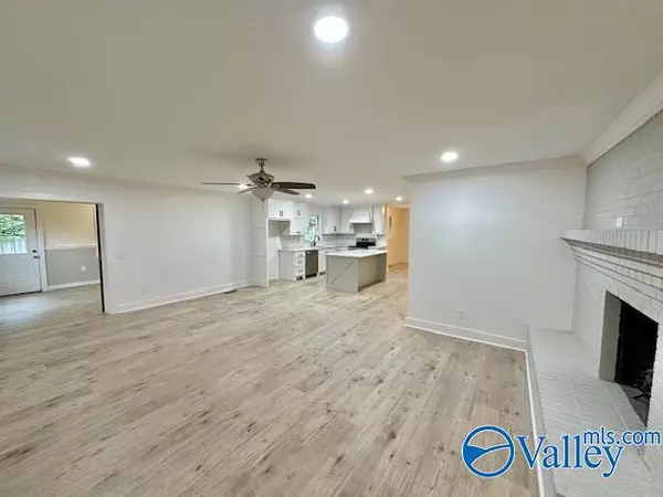 Arab, AL 35016,805 7th Street NE