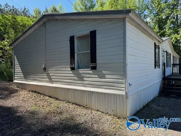 Guntersville, AL 35976,2510 Scottsboro Hwy 79