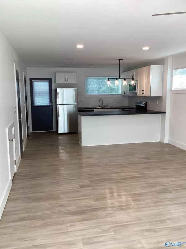 Huntsville, AL 35811,110 NE Lacy Lane NE