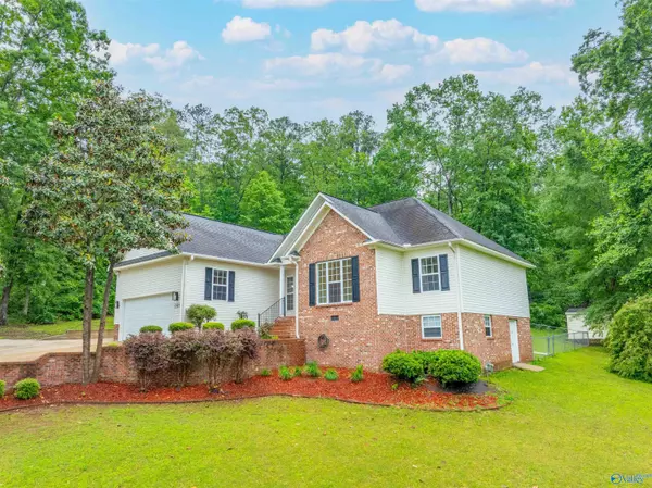 2115 James Drive, Southside, AL 35907