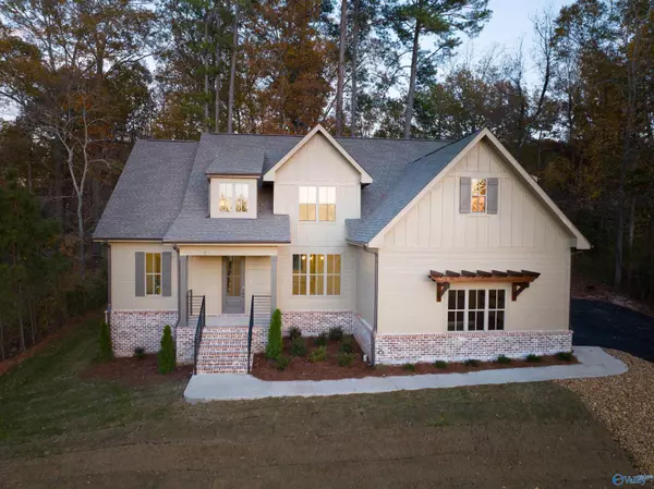 3445 Creek Path Road, Guntersville, AL 35976