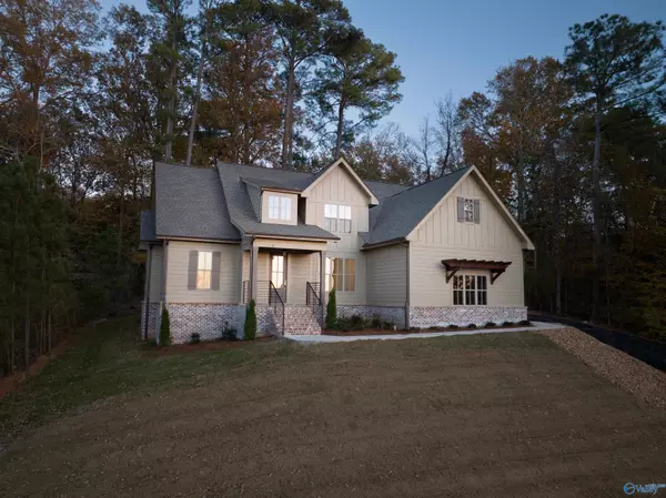 Guntersville, AL 35976,3445 Creek Path Road