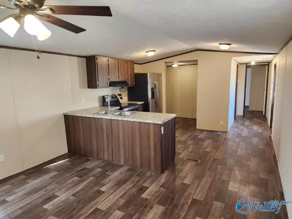 Russellville, AL 35654,610 Old Jackson Hwy