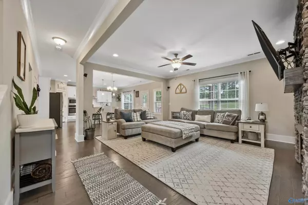 Gurley, AL 35748,7114 Hickory Cove Way