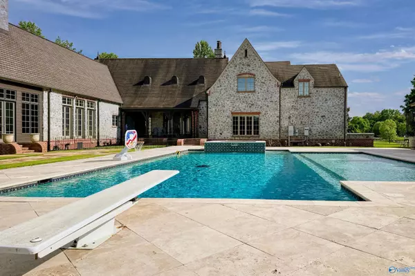 Hartselle, AL 35640,2400 Breeding Drive