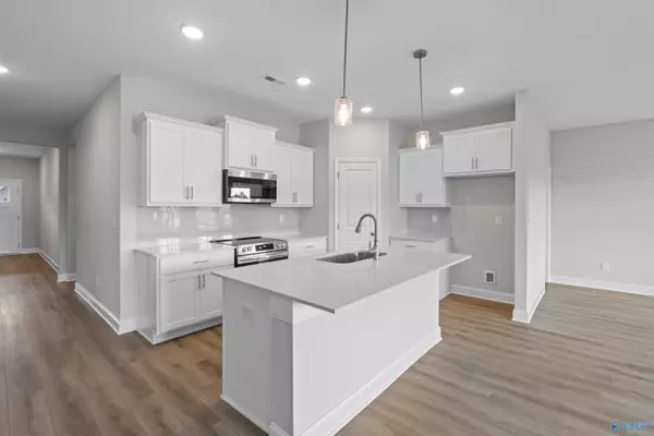 235 Jerrie Lynn Boulevard,  Meridianville,  AL 35759