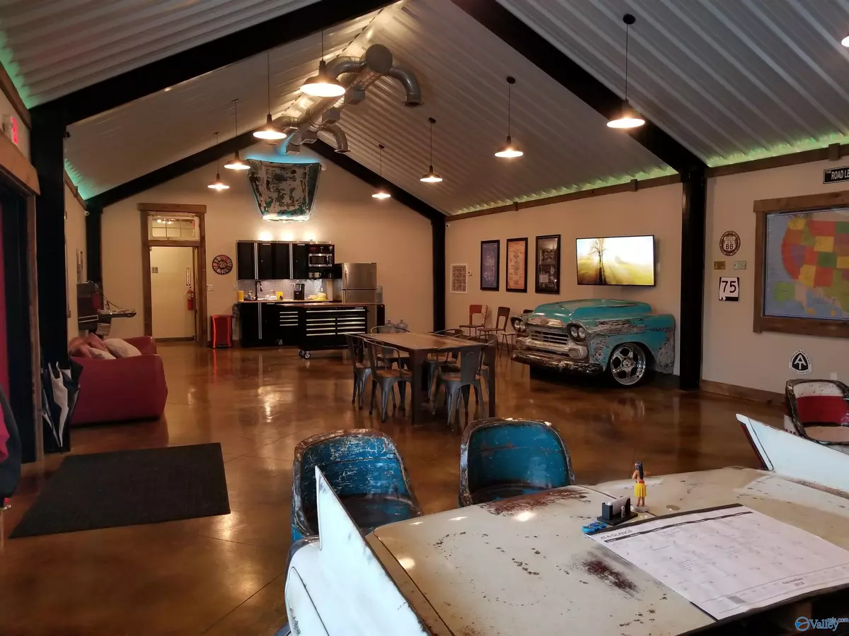 Madison, AL 35756,30472 Highway 72