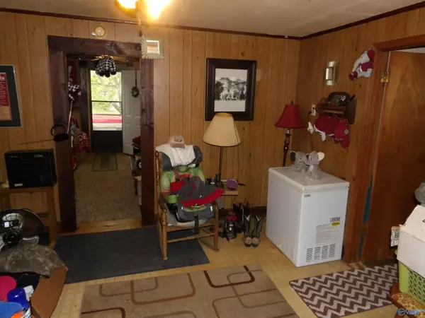 Crossville, AL 35962,341 County Road 9