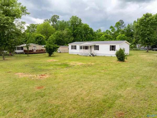 11 Whitaker Drive, Grant, AL 35747