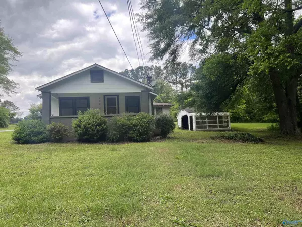 3322 Tabor Road, Gadsden, AL 35904