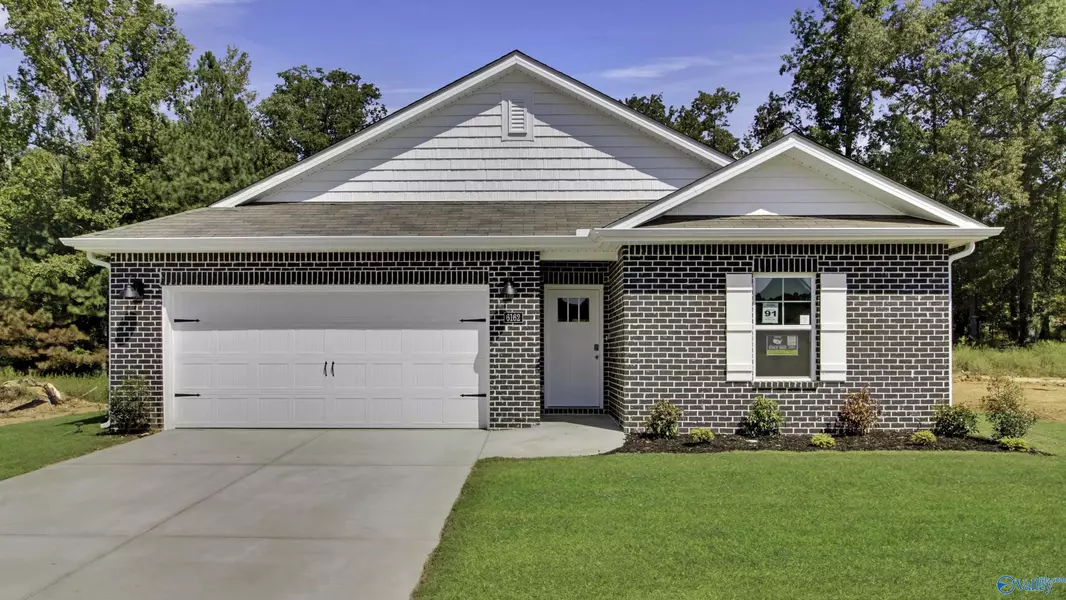 6162 Feather Way SE, Owens Cross Roads, AL 35763