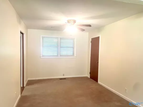 Rainbow City, AL 35906,3513 Park Lane