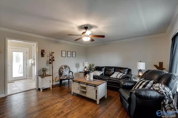 Bridgeport, AL 35740,451 County Road 208