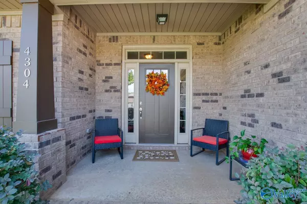 Owens Cross Roads, AL 35763,4304 Adventura Drive