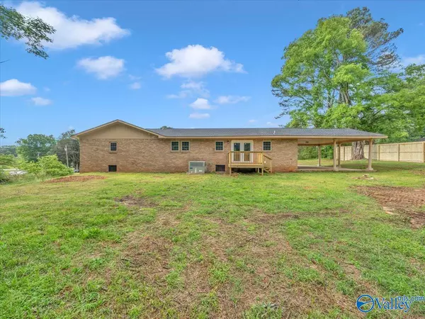 Town Creek, AL 35672,1492 County Road 314