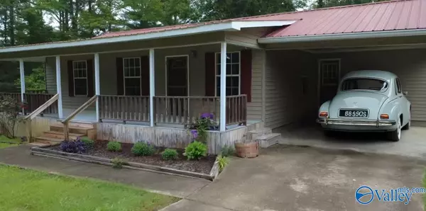 3185 Reeves Road, Hokes Bluff, AL 35903