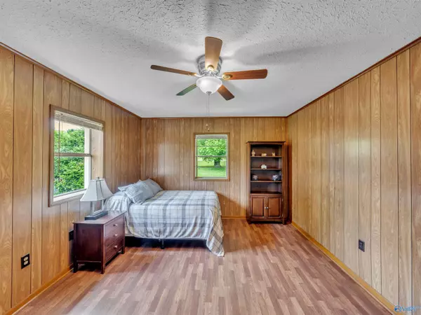 Athens, AL 35613,17441 East Limestone Road