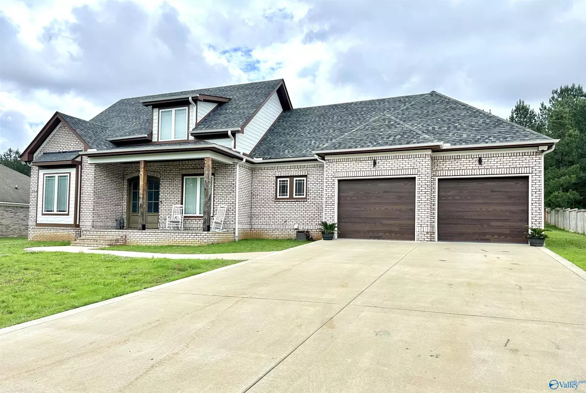 Athens, AL 35614,21764 Pinebrook Drive