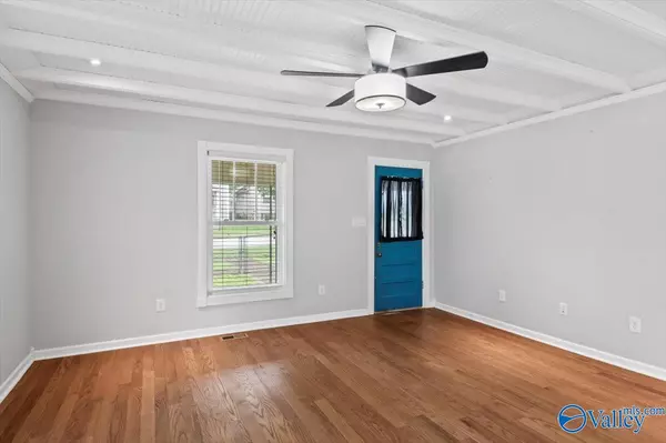 Huntsville, AL 35801,1002 Mckinley Avenue NE