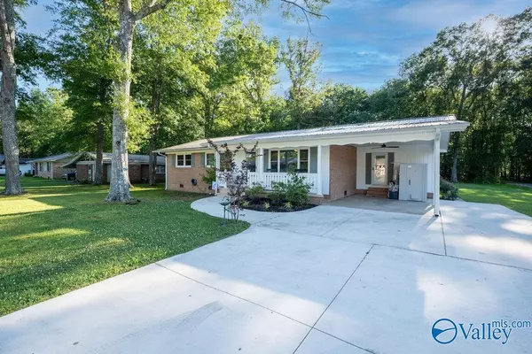 Scottsboro, AL 35768,302 Woodall Lane