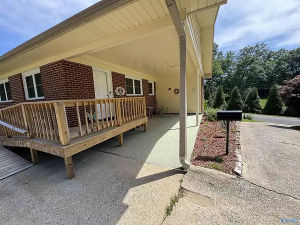 Scottsboro, AL 35769,137 Winn Road