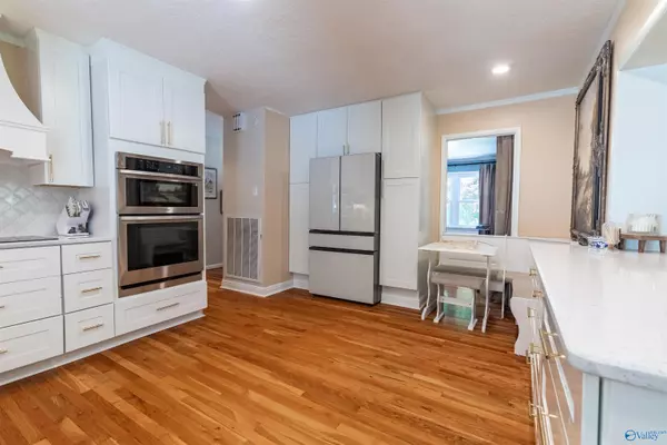 Gadsden, AL 35901,216 Merit Circle