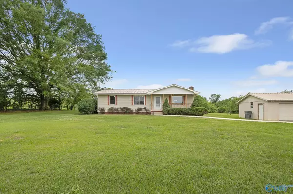 Town Creek, AL 35672,431 County Road 449