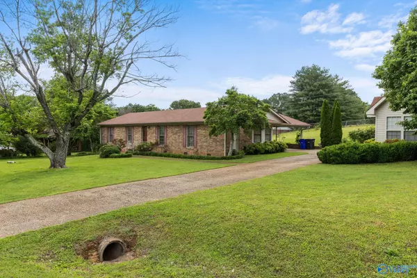 Florence, AL 35630,2016 Alpine Drive