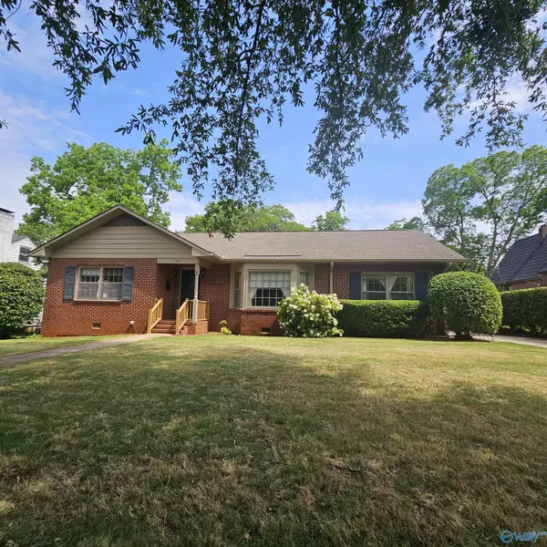 1020 Jackson Street SE, Decatur, AL 35601