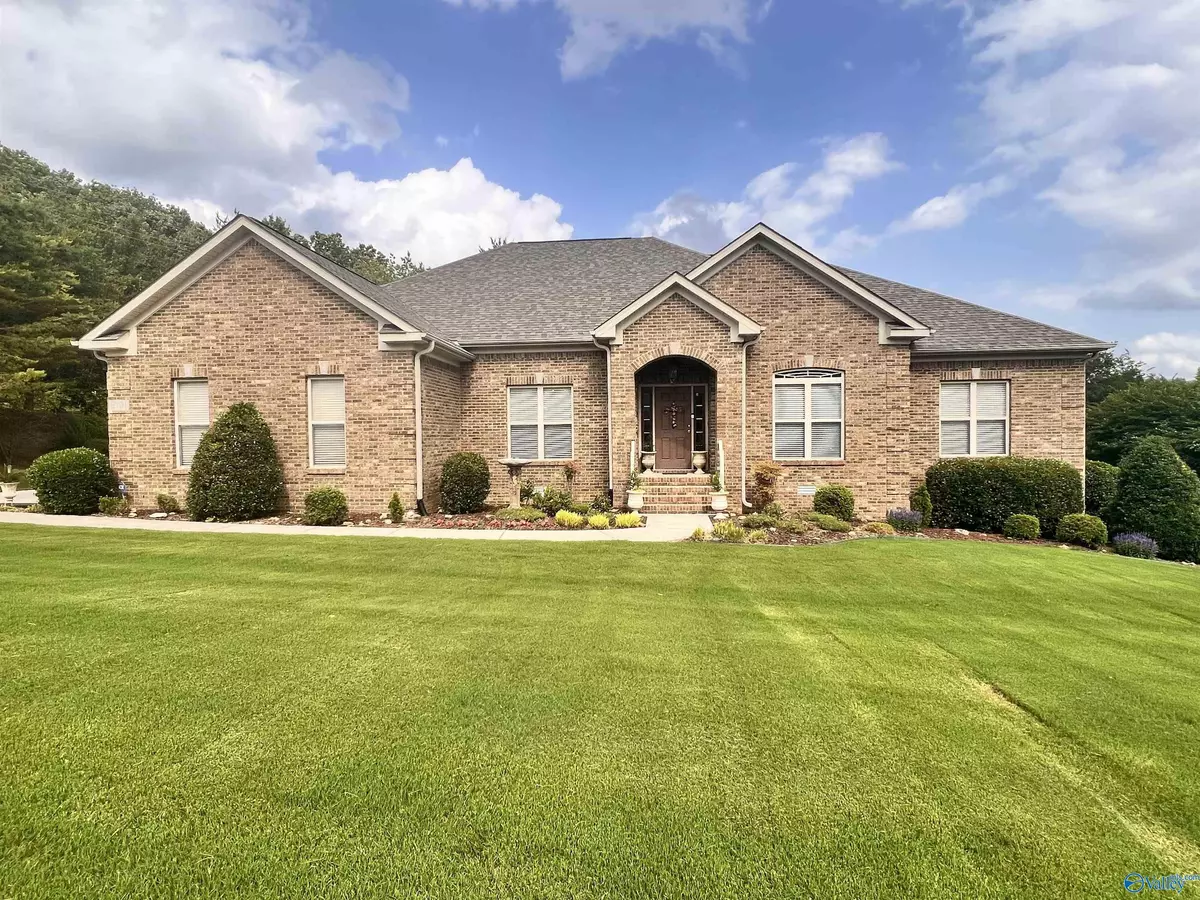 Owens Cross Roads, AL 35763,2701 Arbor Oak Drive SE