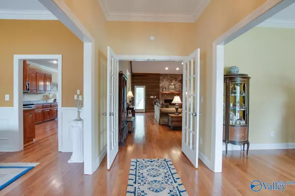 Owens Cross Roads, AL 35763,2701 Arbor Oak Drive SE