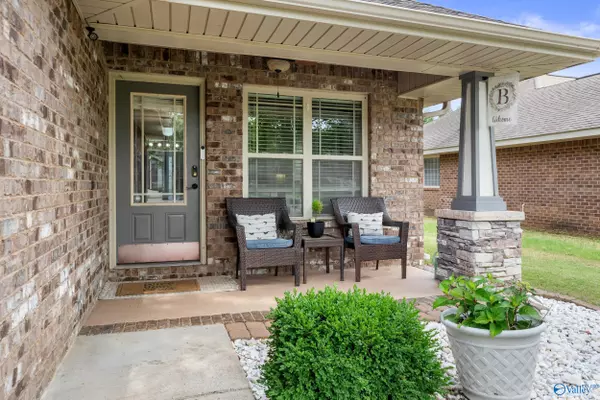 Owens Cross Roads, AL 35763,7135 Pale Dawn Place