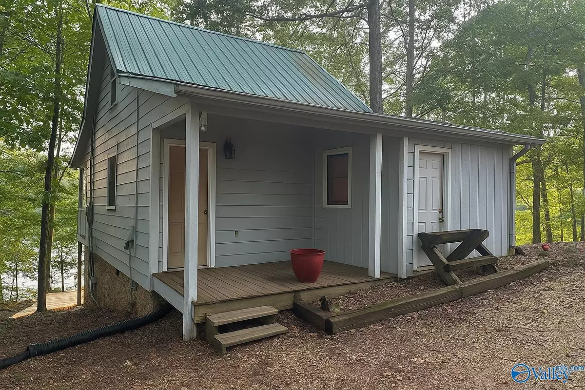 Crane Hill, AL 35053,264 County Road 881