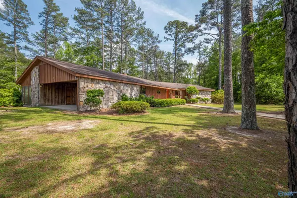 Centre, AL 35960,286 Griffith Drive