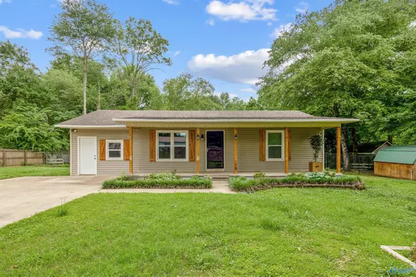 16712 Brooks Drive, Athens, AL 35611