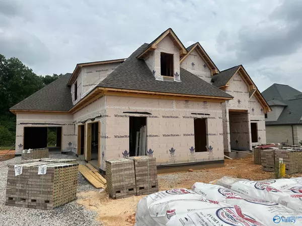 Athens, AL 35613,16178 Darby Drive