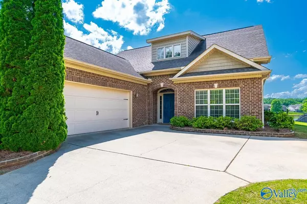 Huntsville, AL 35803,15127 Lakeside Trail