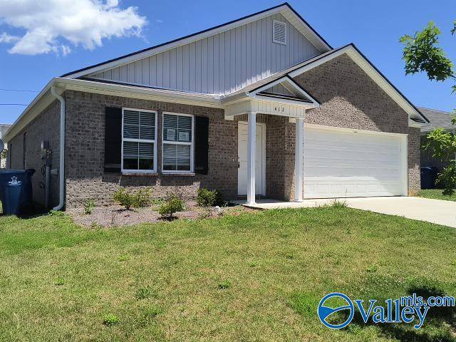 412 Kensington Lane, Rainbow City, AL 35906