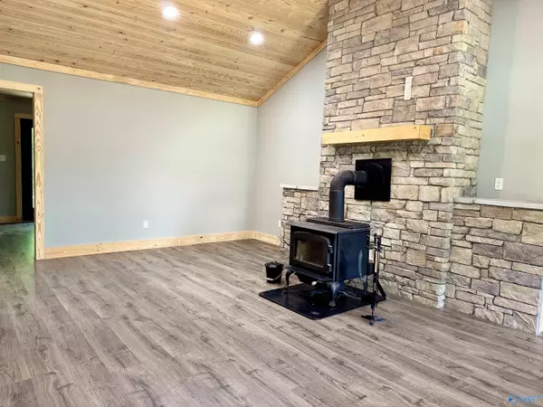 Woodville, AL 35776,2600 Cathedral Caverns Road