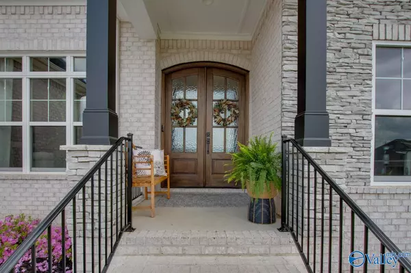 Owens Cross Roads, AL 35763,8076 Goose Ridge Drive