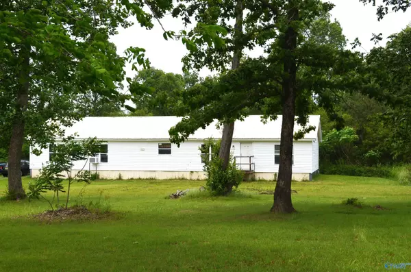 Dutton, AL 35744,3585 County Road 395