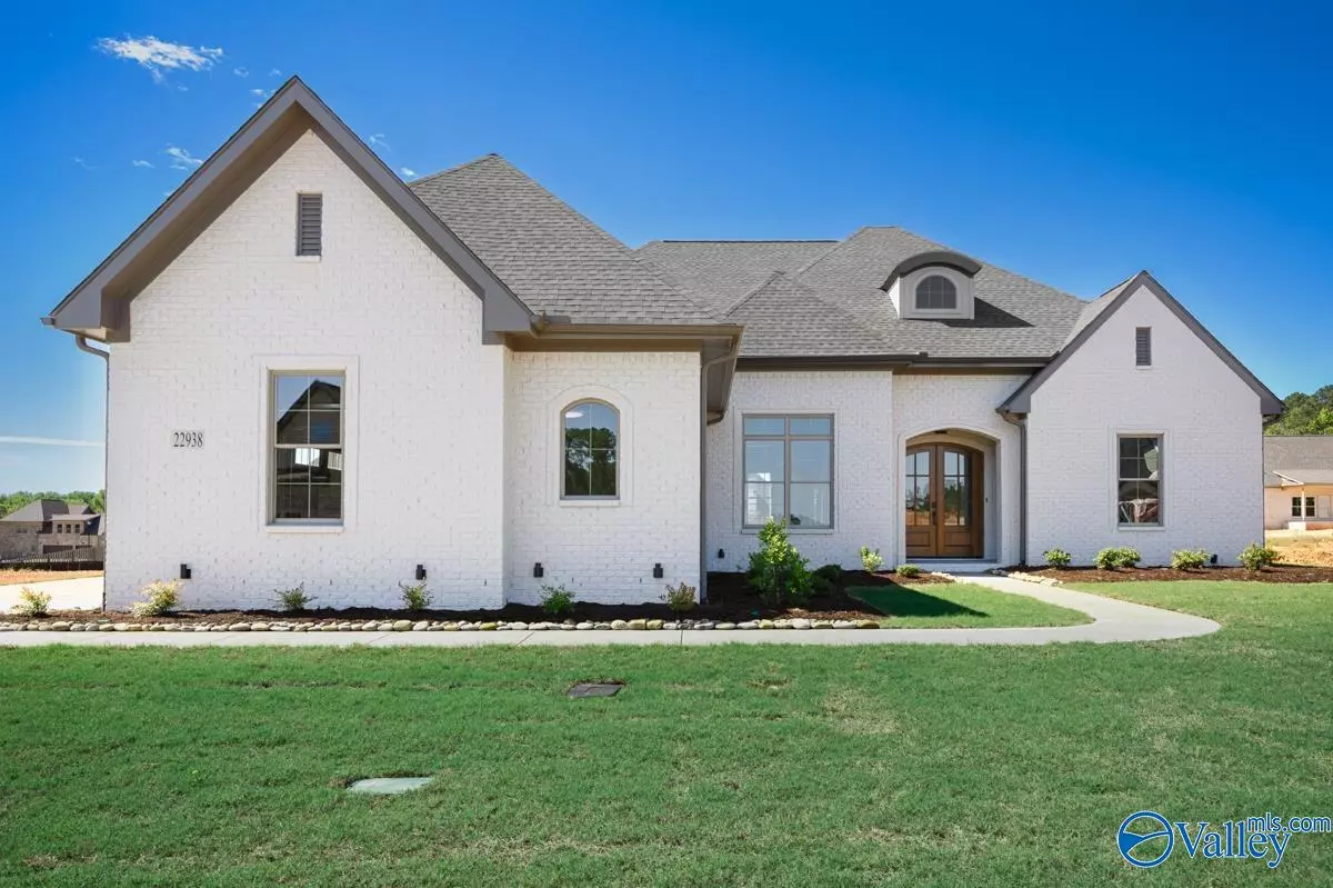 Athens, AL 35613,22938 Gunner Circle