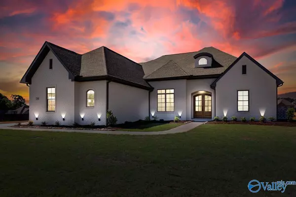 Athens, AL 35613,22938 Gunner Circle