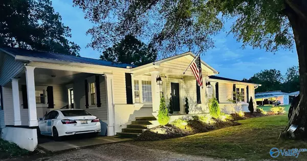 2010 Youngs Chapel Road, Piedmont, AL 36272